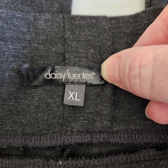 Daisy Fuentes Women's Dark Charcoal Stretch Pants - Picture 8 of 10